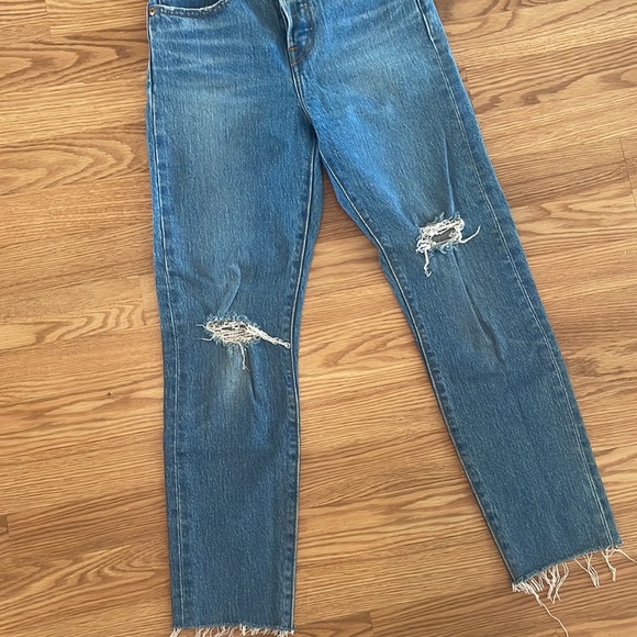 Button fly straight leg wedgie jeans - Picture 3 of 6